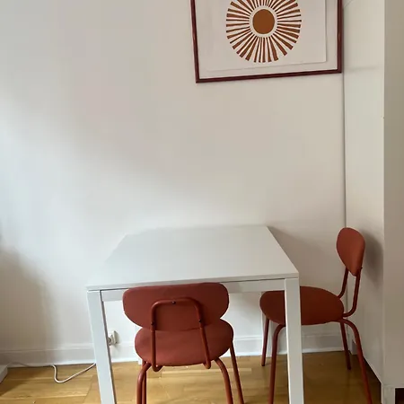 Porte De Saint Ouen Appartement Paris