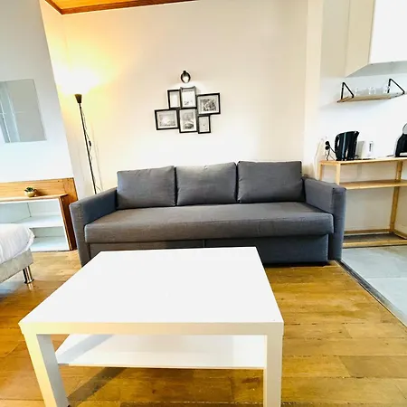 Porte De Saint Ouen Apartment Paris