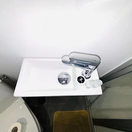 Apartment Porte De Saint Ouen Paris